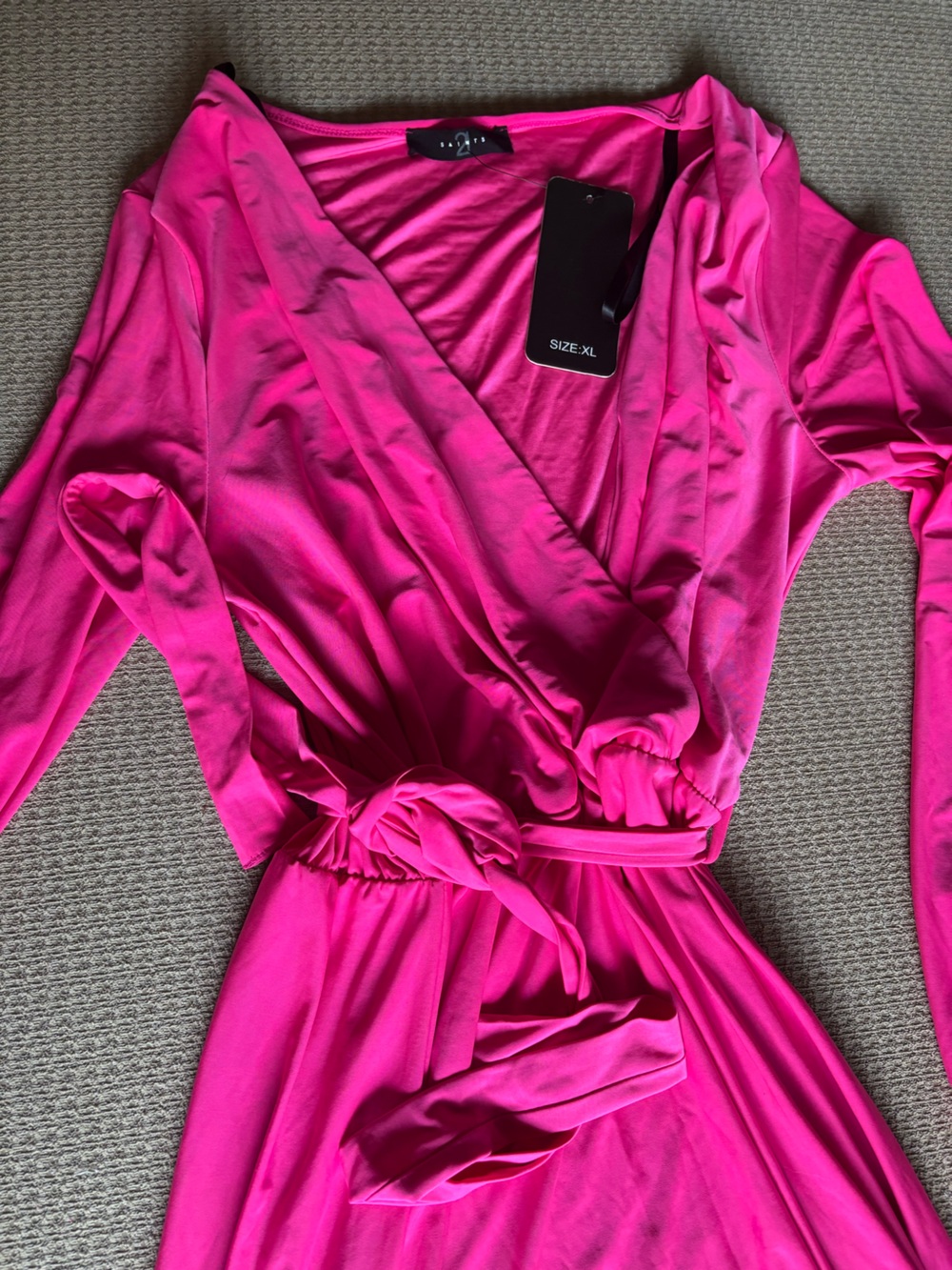 💗 Hot Pink Long Sleeve Wrap Dress 💗 - Picture 2 of 5